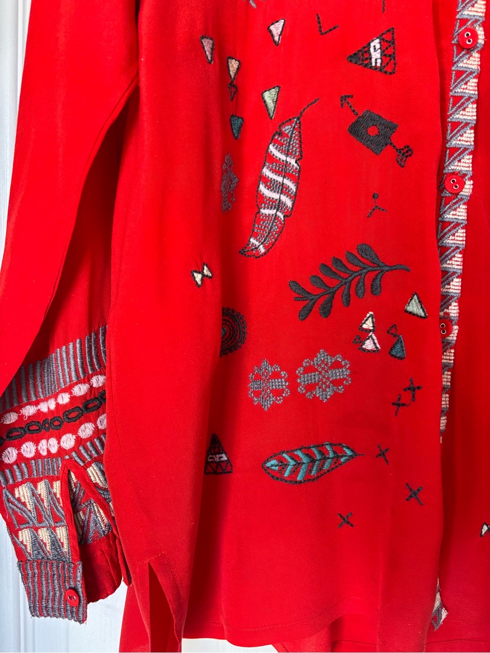 Johnny Was Byia Silk Button-Down Tunic Red women’s small oversized embroidered - Picture 6 of 12